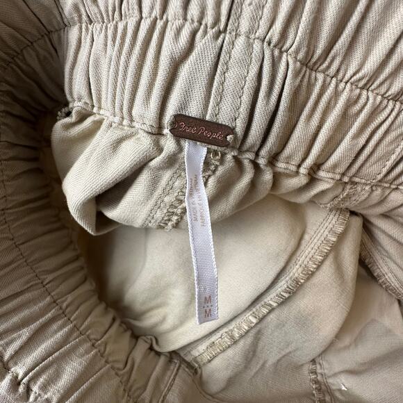 FREE PEOPLE Ready To Run Cinch Waist Pant in Parchment Size Medium Smocked Waist - Picture 11 of 14